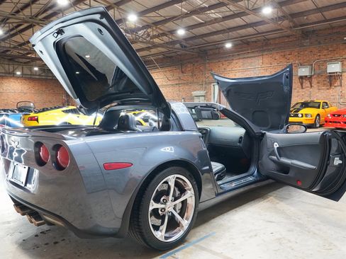 Used 2013 Chevrolet Corvette Grand Sport w/ 3LT Preferred Equipment Group RWD image 28