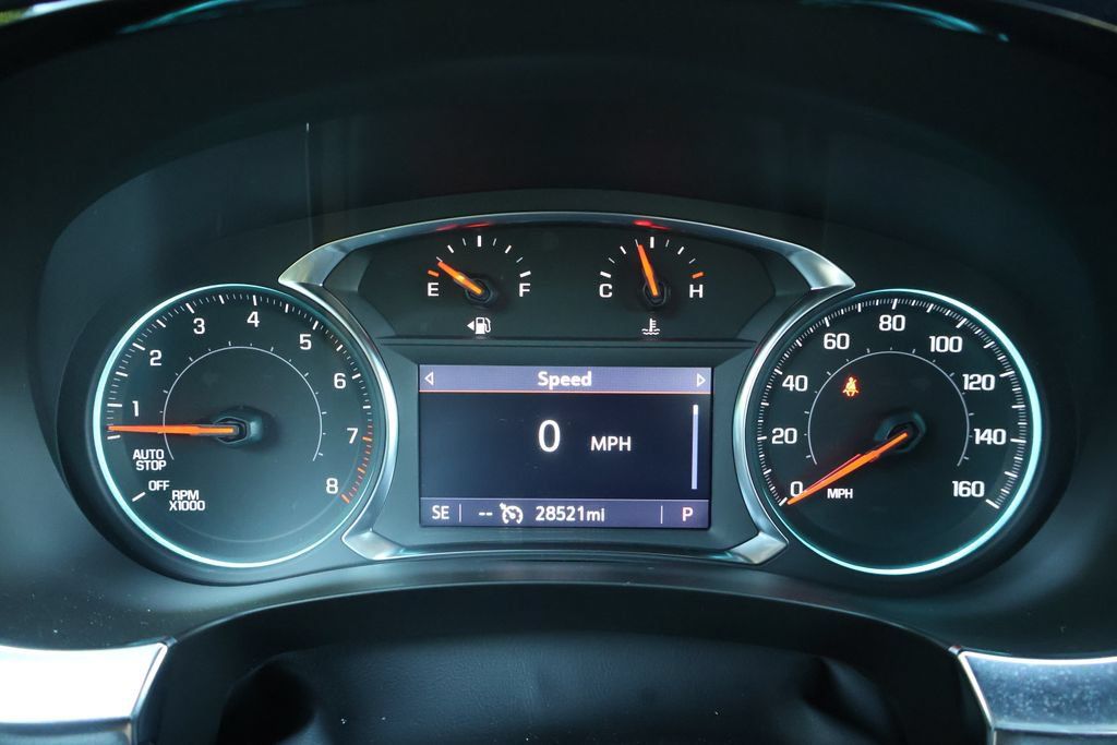 Certified 2023 Chevrolet Traverse LT FWD image 30