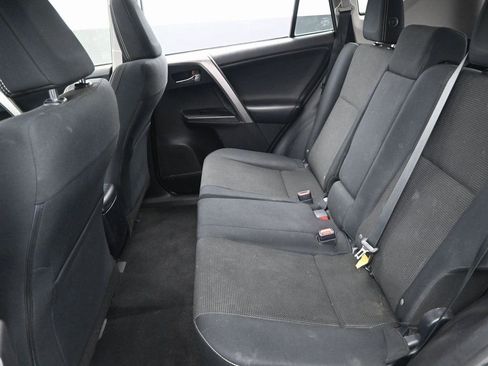Used 2016 Toyota RAV4 XLE image 27