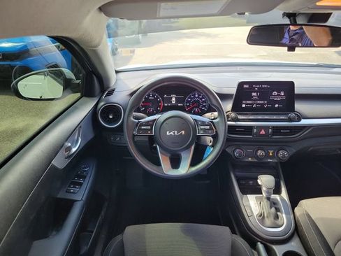 Used 2024 Kia Forte LXS w/ LXS Technology Package FWD image 10