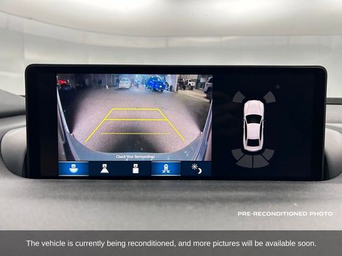 Used 2025 Acura TLX w/ Technology Package image 19