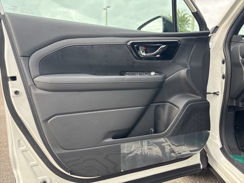 New 2026 Subaru Forester Sport AWD/4WD image 8