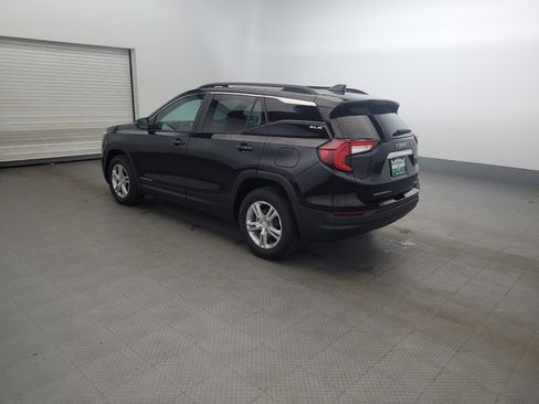 Used 2023 GMC Terrain SLE w/ Driver Convenience Package AWD/4WD image 3
