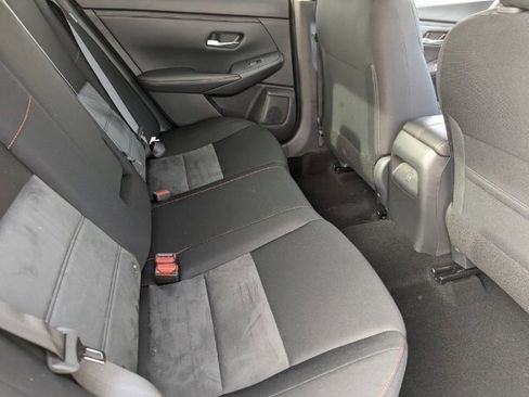 New 2025 Nissan Sentra SR image 30