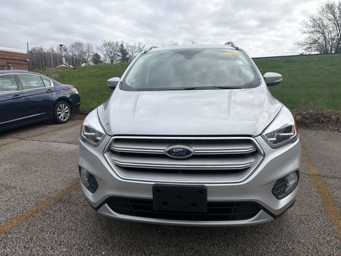 Used 2019 Ford Escape Titanium image 11