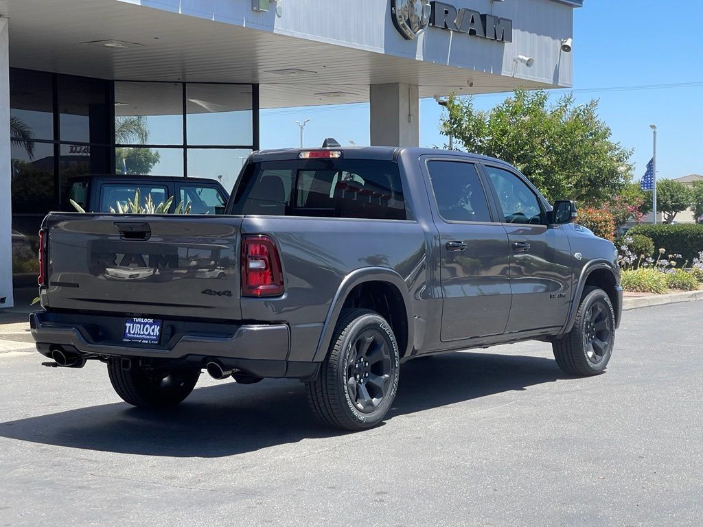 New 2026 RAM 1500 Big Horn AWD/4WD image 4