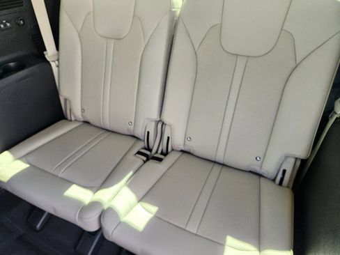 New 2026 Kia Sorento S image 20