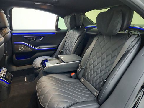 Certified 2024 Mercedes-Benz S 580 4MATIC Sedan image 27
