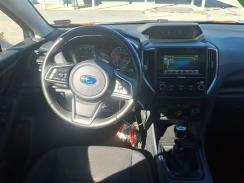 Used 2018 Subaru Crosstrek 2.0i Premium AWD/4WD image 9