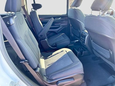 Used 2023 Jeep Grand Cherokee L Laredo RWD image 22
