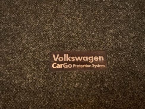 Used 2018 Volkswagen Passat 2.0T SE FWD image 29