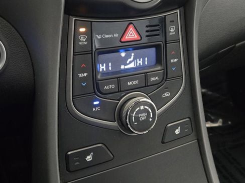 Used 2015 Hyundai Elantra Limited w/ Option Group 05 image 25