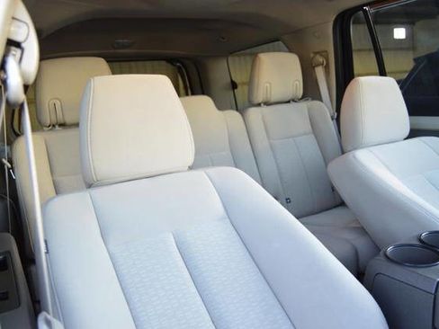 Used 2010 Ford Expedition XLT AWD/4WD image 45