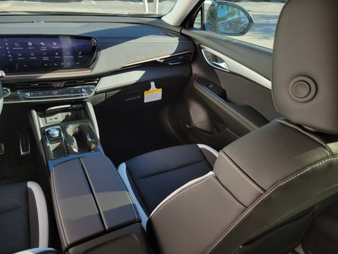 New 2026 Buick Envision Sport Touring image 16