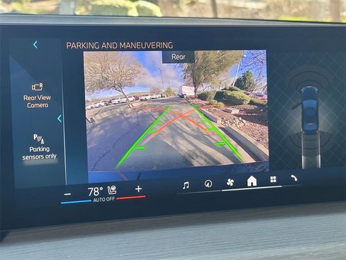 Used 2025 BMW 330i Sedan image 21