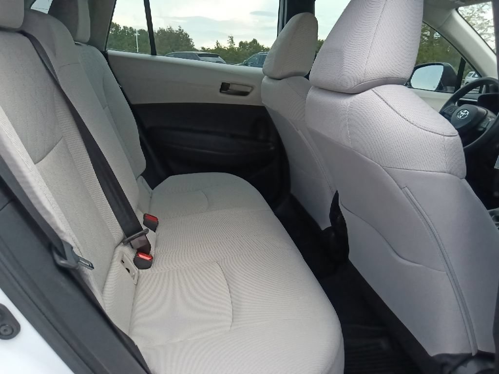 Used 2025 Toyota Corolla Cross L FWD image 29
