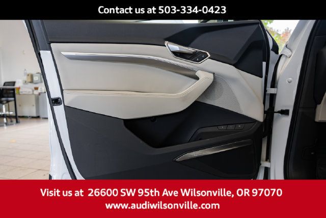 Used 2024 Audi Q8 e-tron Premium Plus w/ Premium Plus Package AWD/4WD image 22