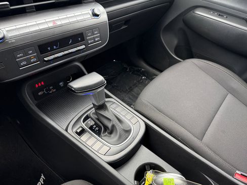 Certified 2024 Hyundai Kona SEL image 13