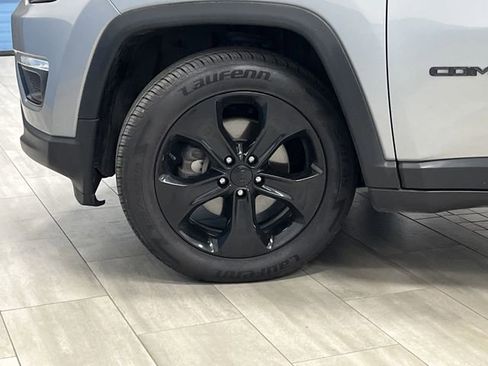 Used 2021 Jeep Compass Latitude image 31