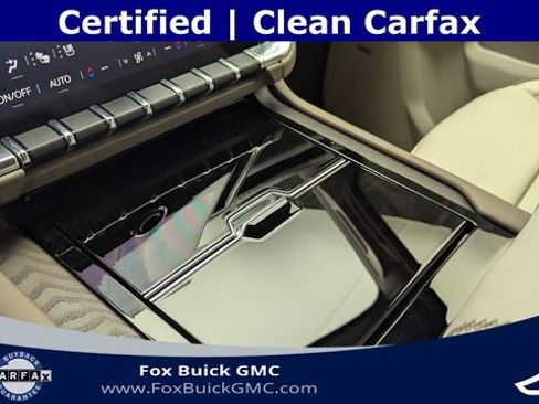 Certified 2025 GMC Yukon XL Denali AWD/4WD image 17