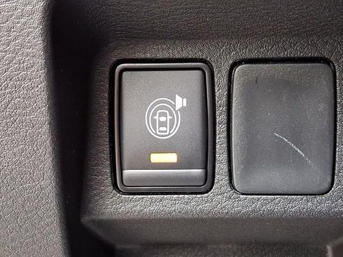 Used 2025 Nissan Frontier PRO-4X w/ Pro Premium Package AWD/4WD image 30
