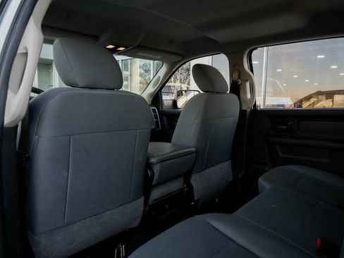 Used 2018 RAM 3500 Tradesman w/ Chrome Appearance Group image 38