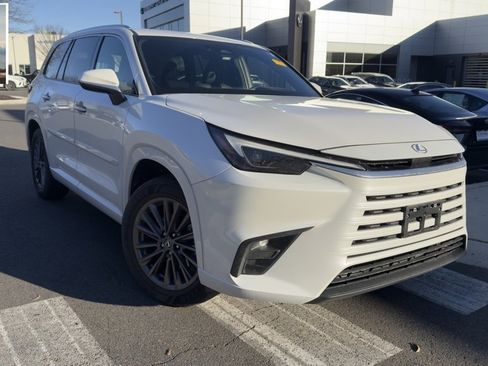 Used 2024 Lexus TX 350 AWD image 1