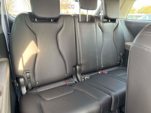 New 2026 Kia Carnival image 12