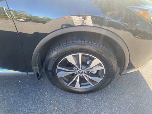 Used 2024 Nissan Murano SV image 10