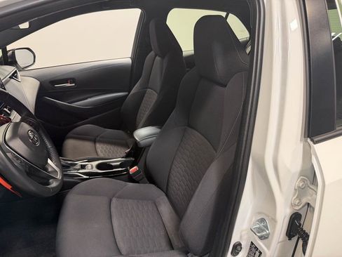 Used 2021 Toyota Corolla SE image 59