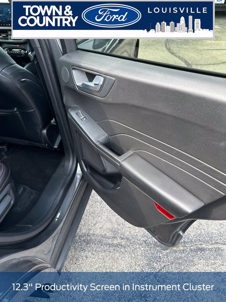 Used 2023 Ford Escape ST-Line Select w/ Tech Pack #2 AWD/4WD image 18