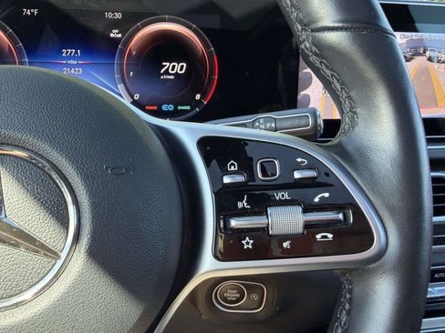 Used 2023 Mercedes-Benz GLS 450 4MATIC image 23