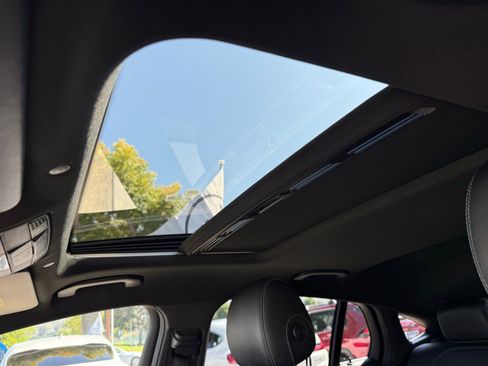 Used 2020 Mercedes-Benz GLC 300 4MATIC Coupe image 27