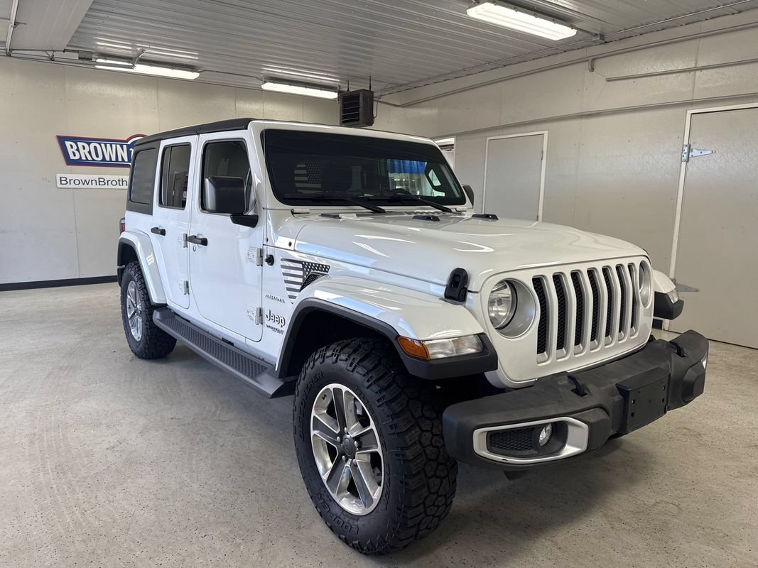 Used 2021 Jeep Wrangler Unlimited Sahara AWD/4WD image 9