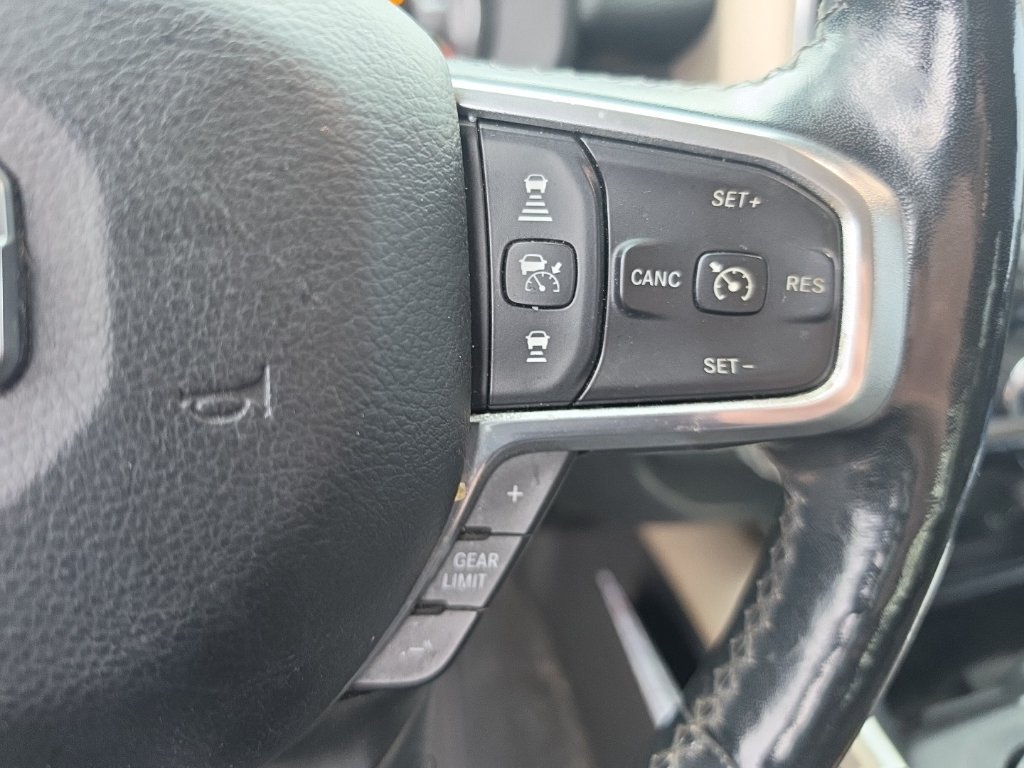 Used 2019 RAM 1500 Laramie RWD image 25