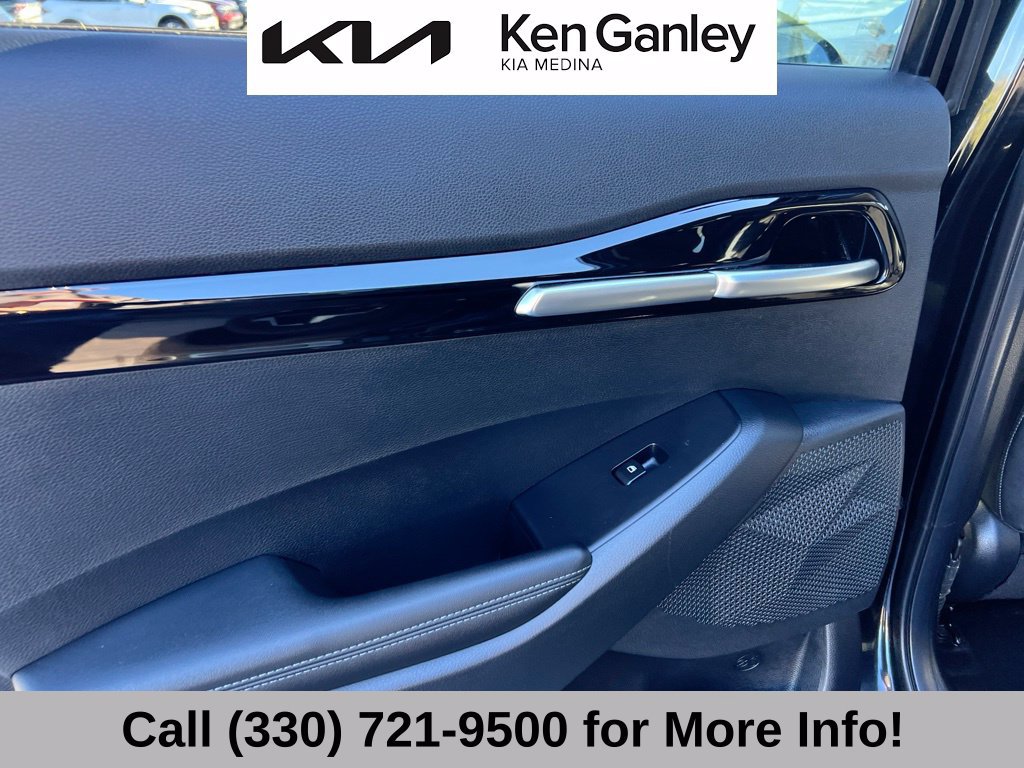 Certified 2025 Kia Seltos S AWD/4WD image 45