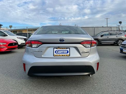 Used 2024 Toyota Corolla LE image 7