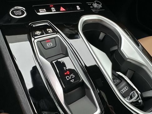 New 2026 Audi A6 Premium Plus AWD/4WD image 22