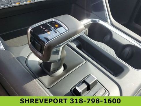 Certified 2024 GMC Sierra 1500 Denali AWD/4WD image 26