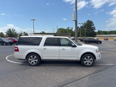 Used 2015 Ford Expedition EL Platinum RWD image 2