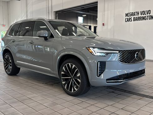New 2026 Volvo XC90 B6 Plus w/ Protection Package Premier AWD/4WD image 3