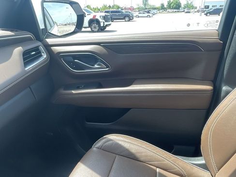 Used 2022 Chevrolet Tahoe High Country AWD/4WD image 30