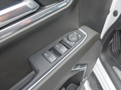 Used 2022 Chevrolet Silverado 1500 RST w/ Redline Edition image 32