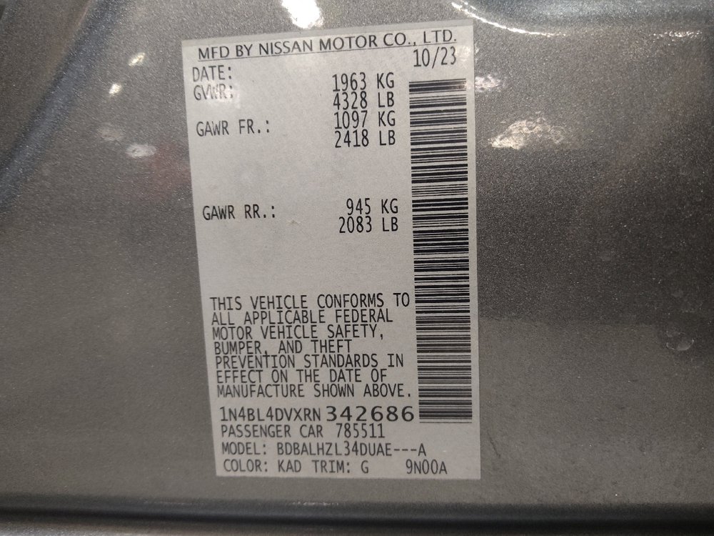 Used 2024 Nissan Altima 2.5 SV w/ SV Premium Package FWD image 33