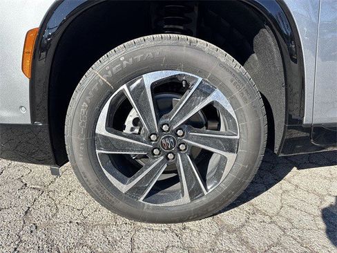 New 2026 Buick Enclave Sport Touring w/ Super Cruise Package image 10