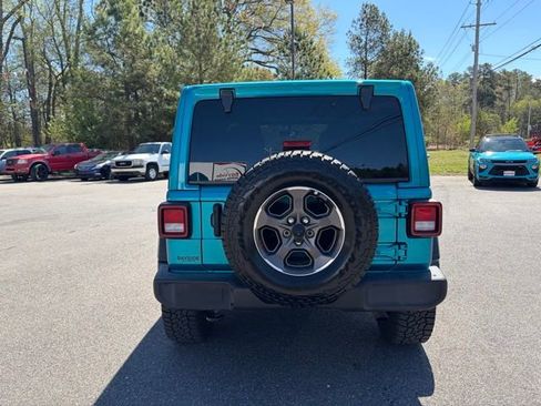 Used 2020 Jeep Wrangler Unlimited Sport S w/ Sun And Sound Package image 22