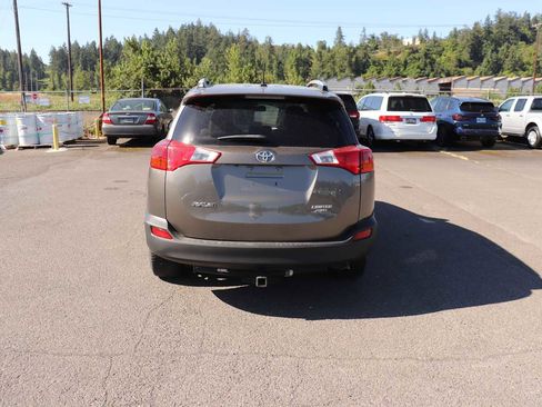 Used 2014 Toyota RAV4 Limited AWD/4WD image 6
