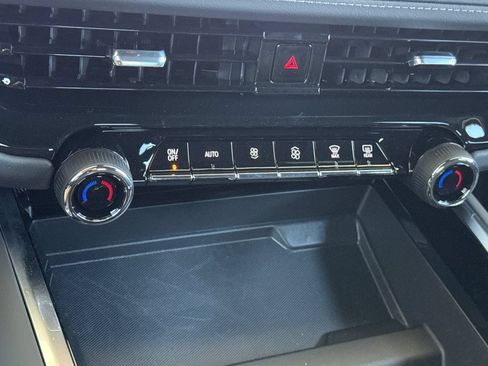 New 2026 Chevrolet Tahoe LS w/ LS Custom Edition AWD/4WD image 25