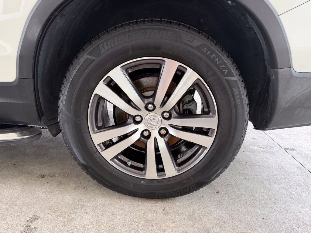 Used 2017 Honda Pilot EX-L image 17