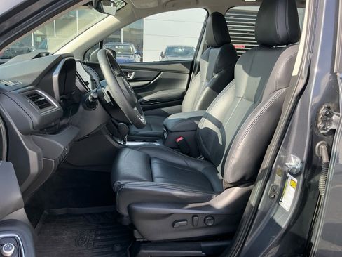 Used 2023 Subaru Ascent Limited image 34